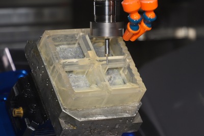 超低膨脹微晶玻璃